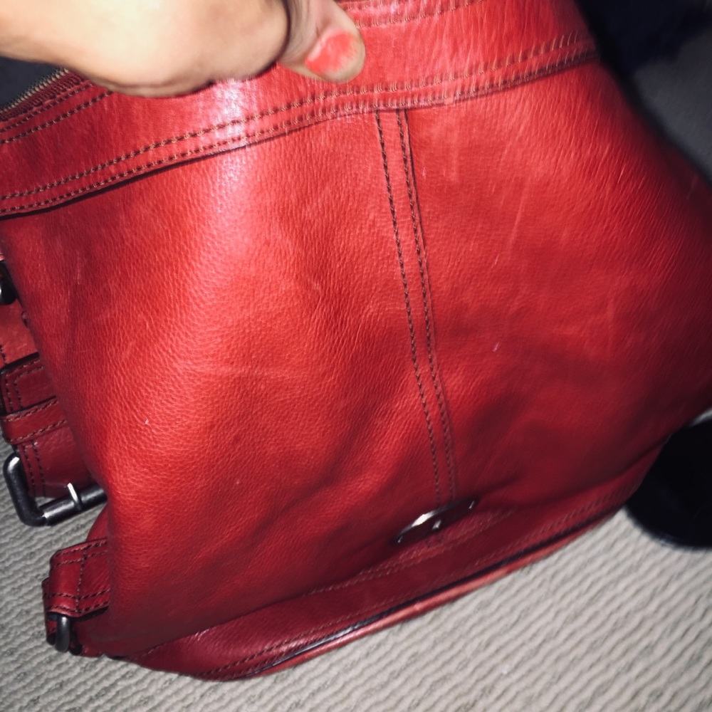 FOSSIL shoulder bag , gently used stylish
